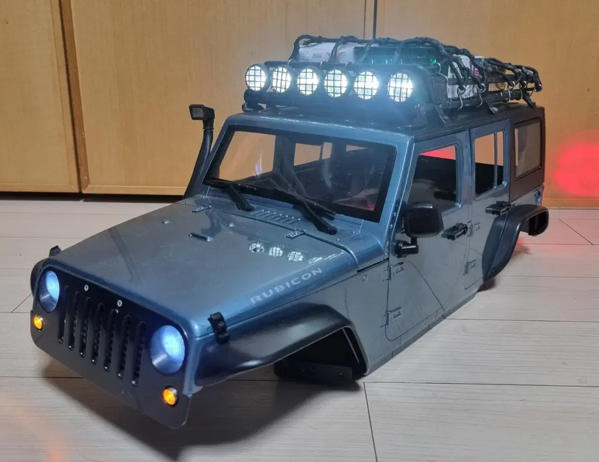 [RC카]1/10트라이얼용 풀led 루비콘바디 trx4 scx10 알씨카